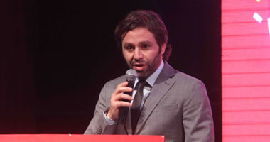 s2201422171159.jpg