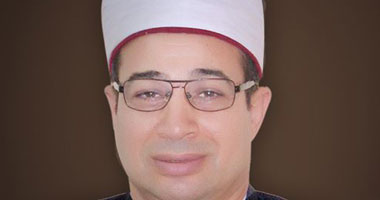 الشيخ أحمد عبد العظيم مدير الإدارة العامة لشئون القرآن الكريم بقطاع المعاهد الأزهرية