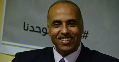 الدكتور ياقوت السنوسى الأمين العام لحزب الدستور