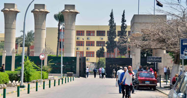   جامعة عين شمس اختيار عمداء كليات الحقوق والهندسة والعلوم 7 أغسطس