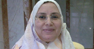 دكتورة سمية