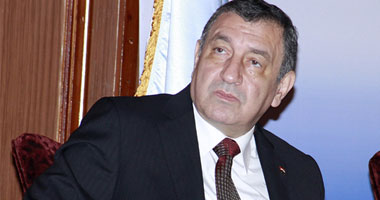 رئيس مجلس الوزراء د.عصام شرف