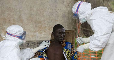   سكان دول غرب أفريقيا يرفضون دفن ضحايا الايبولا