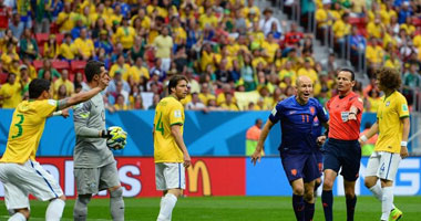  | 60 دقيقة.. البرازيل تبحث عن تقليص الفارق أمام هولندا