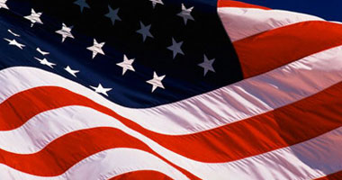 تنكيس الأعلام فى الولايات المتحدة حتى السبت حدادا على العسكريين الخمسة  