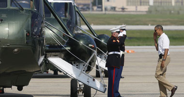 أوباما يغادر القاعدة