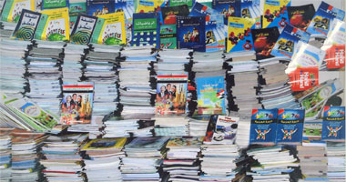 الانتهاء من تسليم الكتب الدراسية لتلاميذ مدارس الشيخ زويد ورفح  
