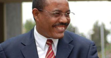 رئيس الوزراء الإثيوبى يصل منصة الاحتفال بافتتاح قناة السويس الجديدة |