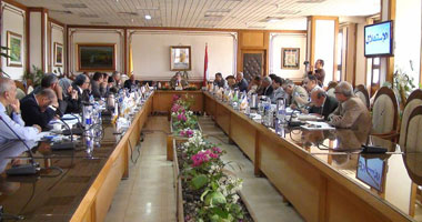 لجنة من جامعة المنيا لتقييم أداء رؤساء مجالس المدن الجامعة  