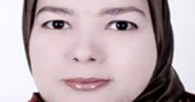 الدكتورة أسماء زكريا استشارى الرضاعة الطبيعية وطب الأطفال بجامعة القاهرة