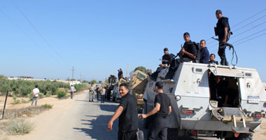 قوات الأمن تقيم مناطق فضاء عازلة حول الأكمنة بالعريش
