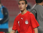 هشام محمد لاعب المنتخب الأوليمبى