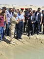 محلب يصدر قرارًا بتشكيل لجنة لتنفيذ 7 أنفاق أسفل قناة السويس