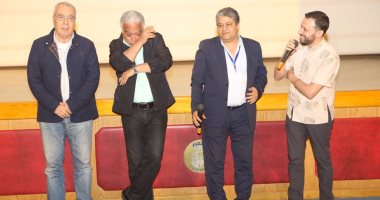 بالصور.. محمد ورمزى العدل فى ندوة فيلم "مولانا" وغياب عمرو سعد ومخرج العمل
