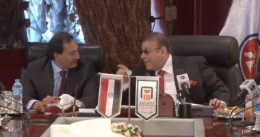 حسن راتب يتبرع بـ ثلث ثروته" لإقامة مشروعات للشباب