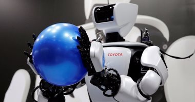 صور.. روبوت T-HR3 من تويوتا يشارك فى معرض الروبوت الدولى 2017 - 