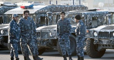 البرلمان الكويتى يوافق على قبول غير الكويتيين فى الجيش