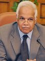 وزير النقل الدكتور جلال مصطفى السعيد وزير النقل الدكتور جلال مصطفى السعيد