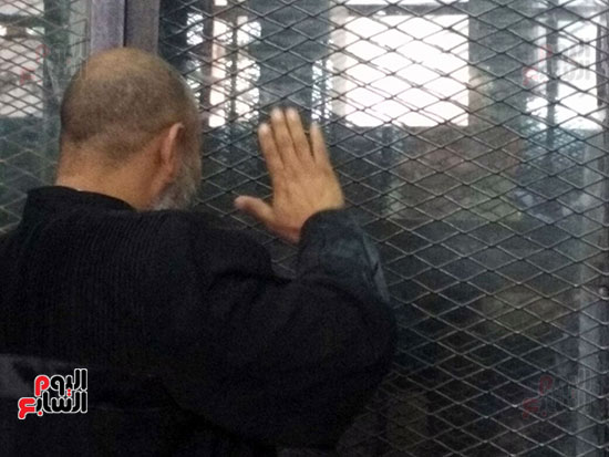 بدء محاكمة حازم صلاح أبو إسماعيل و17 متهما فى قضية حصار محكمة مدينة نصر (7)