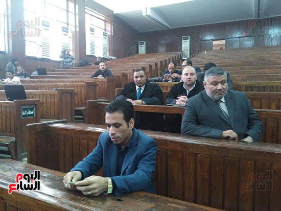 بدء محاكمة حازم صلاح أبو إسماعيل و17 متهما فى قضية حصار محكمة مدينة نصر (4)