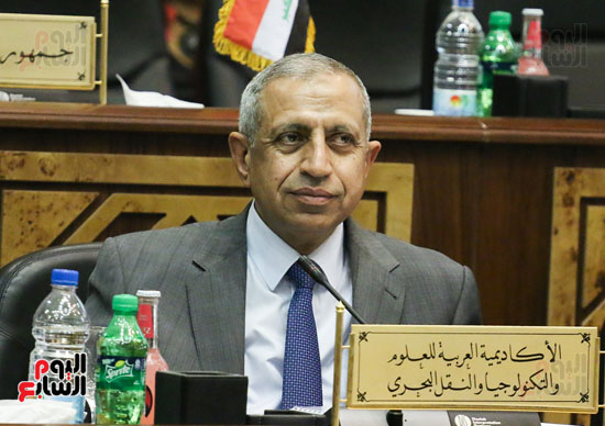 د. إسماعيل عبد الغفار رئيس الأكاديمية العربية