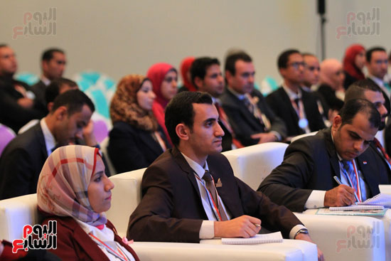 لجنة التعليم فى مؤتمر الشباب بشرم الشيخ (8)