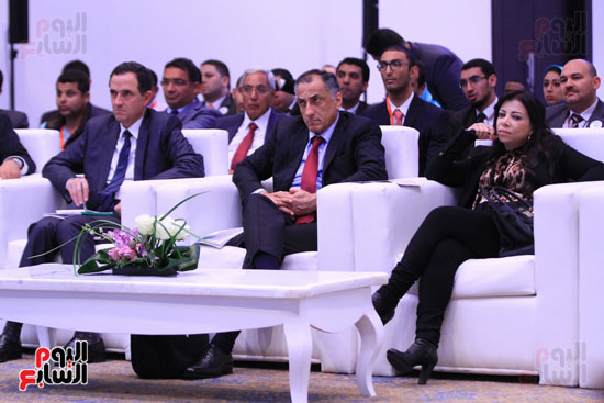 اجتماع اللجنة الاقتصادية بمؤتمر شرم الشيخ (25)