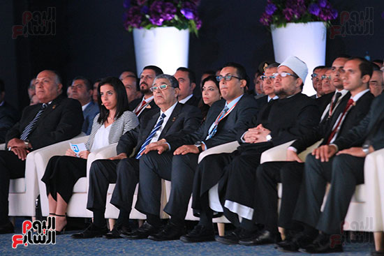  وزير الأوقاف وعدد من قيادات الدولة فى مؤتمر الشباب بشرم الشيخ 