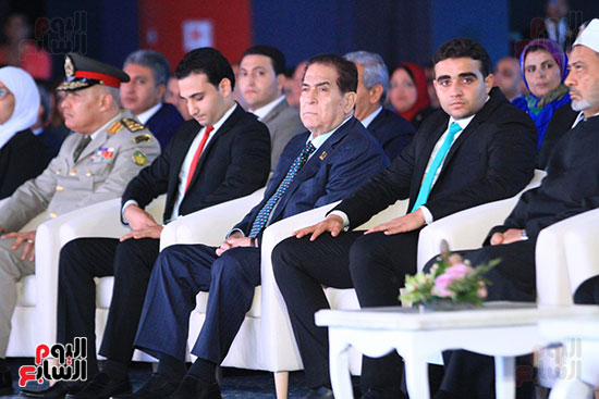  الدكتور كمال الجنزورى رئيس الوزراء الأسبق فى جلسة افتتاح مؤتمر الشباب فى شرم الشيخ 