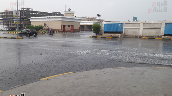  الأمطار تغرق الشوارع