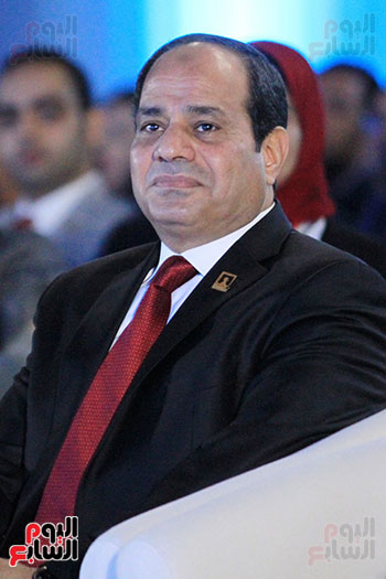 1الرئيس السيسى يشهد الجلسة الختامية لمؤتمر الشباب فى شرم الشيخ (3)