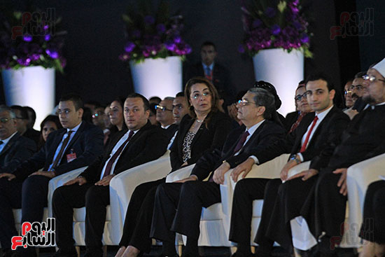 1الرئيس السيسى يشهد الجلسة الختامية لمؤتمر الشباب فى شرم الشيخ (20)