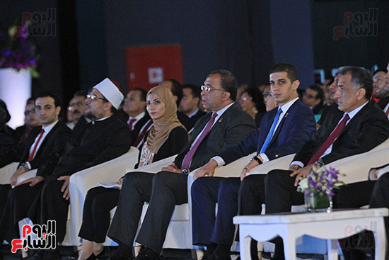 1الرئيس السيسى يشهد الجلسة الختامية لمؤتمر الشباب فى شرم الشيخ (19)