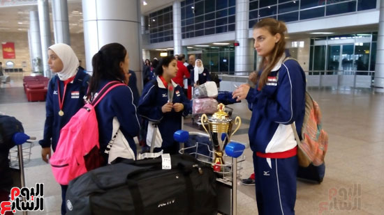  بطلات مصر فى الكرة الطائلرة وكاس افريقيا 