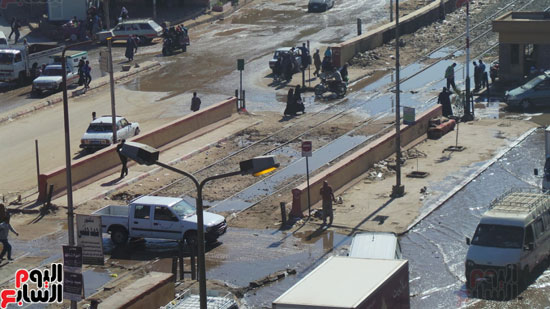 مياه أمطار العام الماضى تغرق شوارع أسوان والسكة الحديد