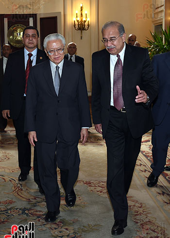 	شريف إسماعيل ورئيس سنغافورة