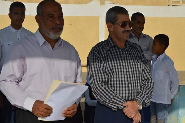 رئيس مدينة القصير بجاورة رمضان عثمان مدير المدرسة 