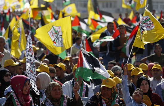 فلسطينيون يحيون الذكرى الـ 12 لوفاة الرئيس ياسر عرفات