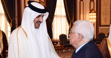 أبو مازن خلال لقائه الأمير تميم بن حمد أبو مازن خلال لقائه الأمير تميم بن حمد