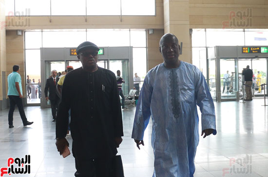 وصول سفير غانا" عمر أحمد " لمطار برج العرب الدولى بالإسكندرية لاستقبال منتخب غانا 