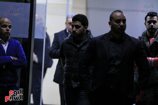 وفاة محمود عبد العزيز (17)