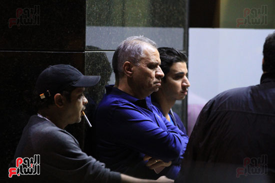 وفاة محمود عبد العزيز (12)