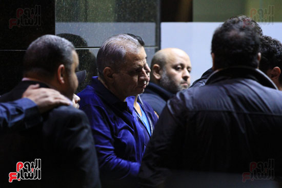 وفاة محمود عبد العزيز (7)