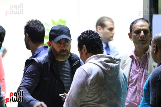 وفاة محمود عبد العزيز (5)