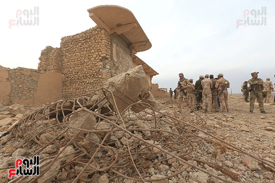 القوات العراقية تحتل المدينة بعد هروب داعش