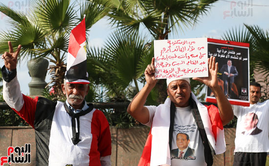 احد متظاهرو القائد إبراهيم " نداء إلى شعب مصر العظيم "