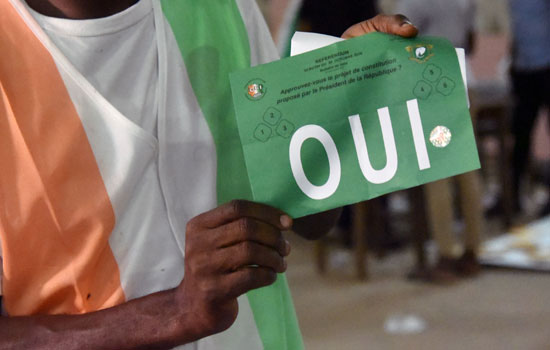 ساحل العاج تصوت بـنعم فى استفتاء على دستور جديد  (9)