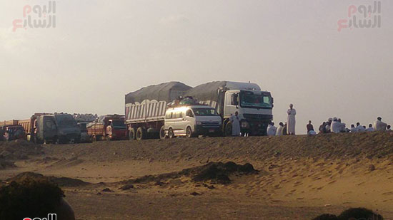 توقف الحركة المرورية على طريق أبو سمبل الدولى