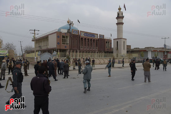 طوق أمنى حول مسجد للشيعة تم تفجيره فى كابل