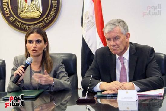 وزارة التعاون الدولى توقيع بروتوكول بين مصر وفرنسا  (11)